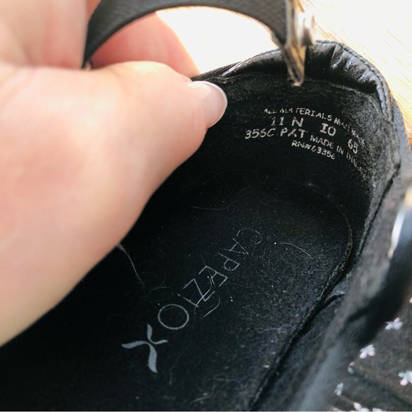 Capezio Tele Tone Tap Black Patent Shoes Girls Size 11 N Black Dance Jazz - Picture 6 of 9